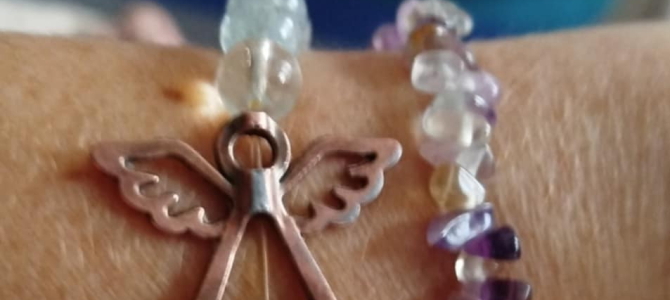 Workshop: Vytvoř si náramek z léčivých minerálních kamenů, 21.2. v 10h, 14h a v 17h