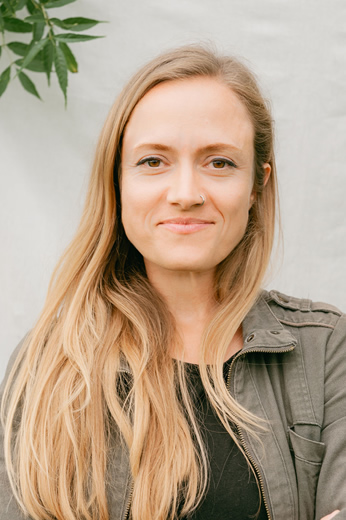 zuzana-nott.jpg